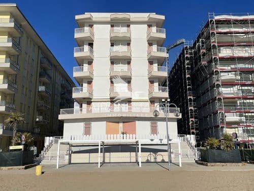 The alternative text...